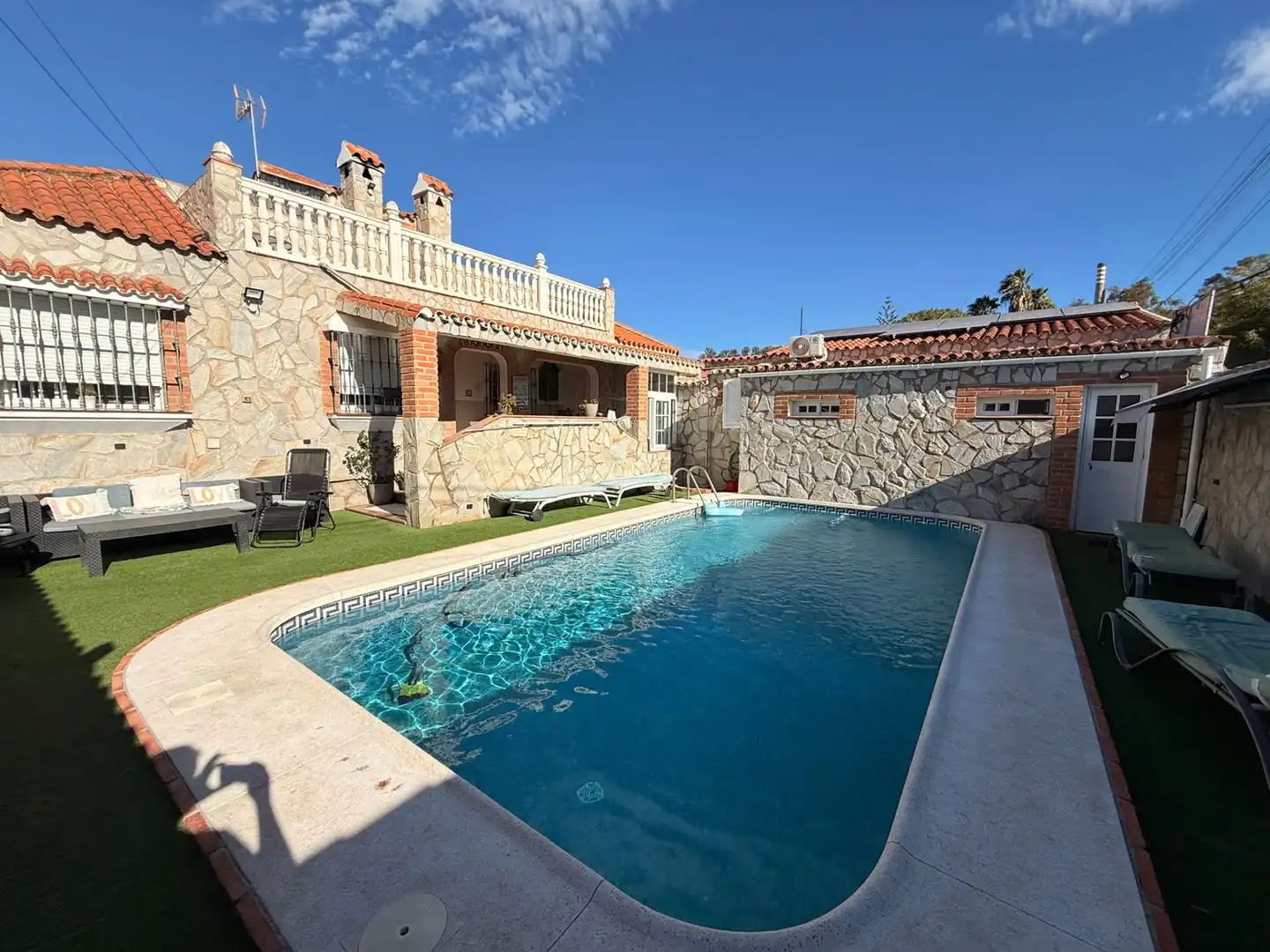 Villa zur Miete in Avenida las Golondrinas, imagen 2