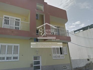 Bajo en venta en La Juventud
