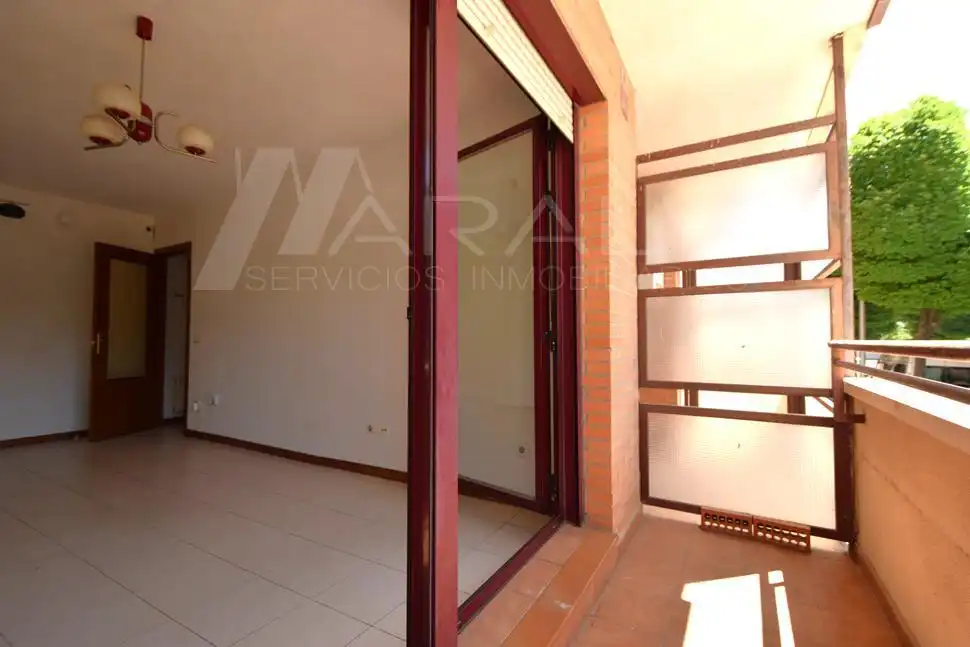 Flat for sale in Calle Ciudad Vieja de Cáceres, PAU de Carabanchel