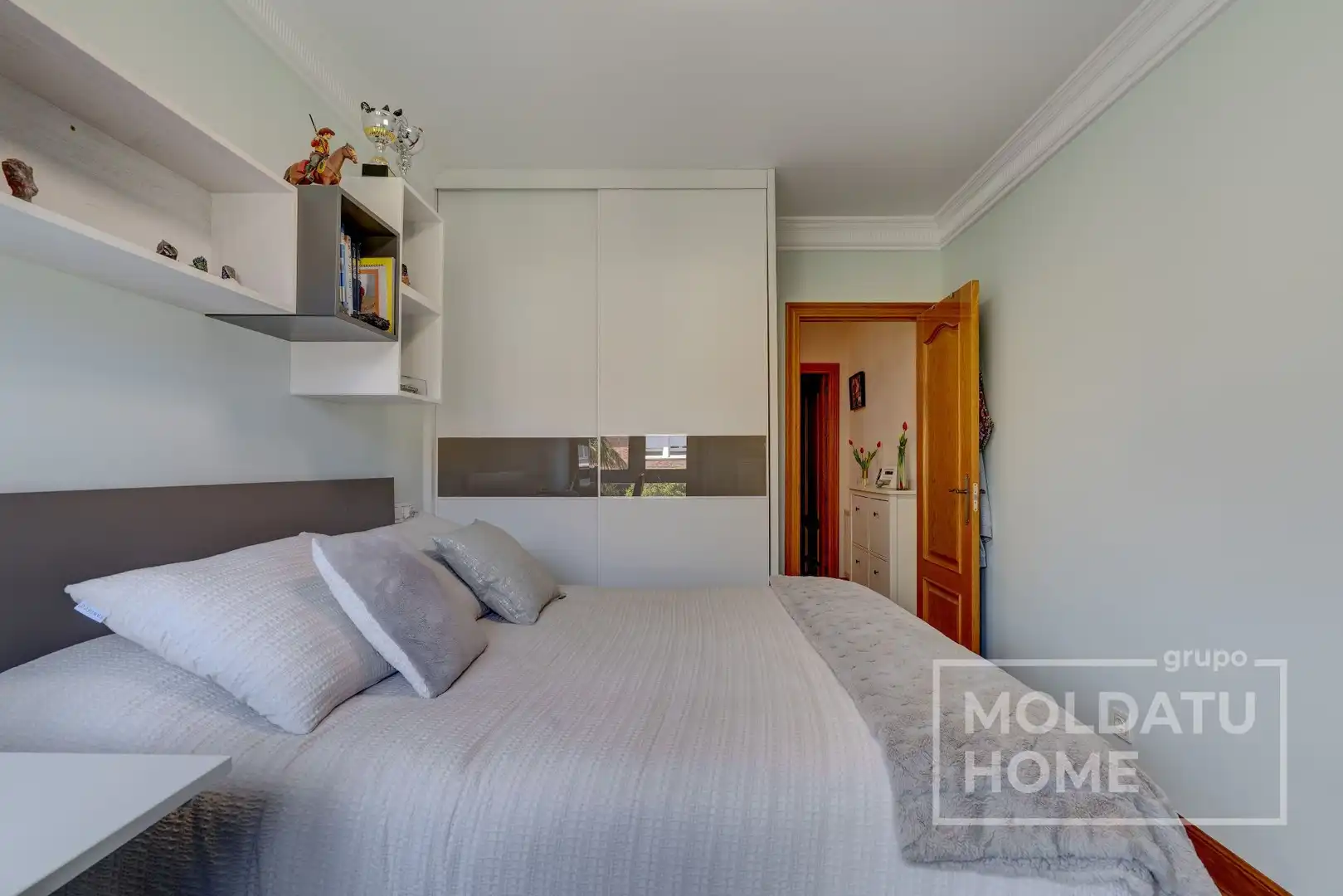 Bedroom of Detached homes for sale in Irun   with Heating, Private garden and Terrace