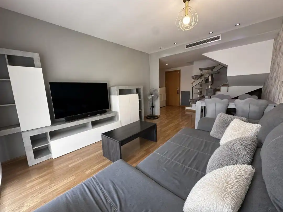 Duplex with lift for sale in Carrer de Güell i Ferrer 129, imagen 6