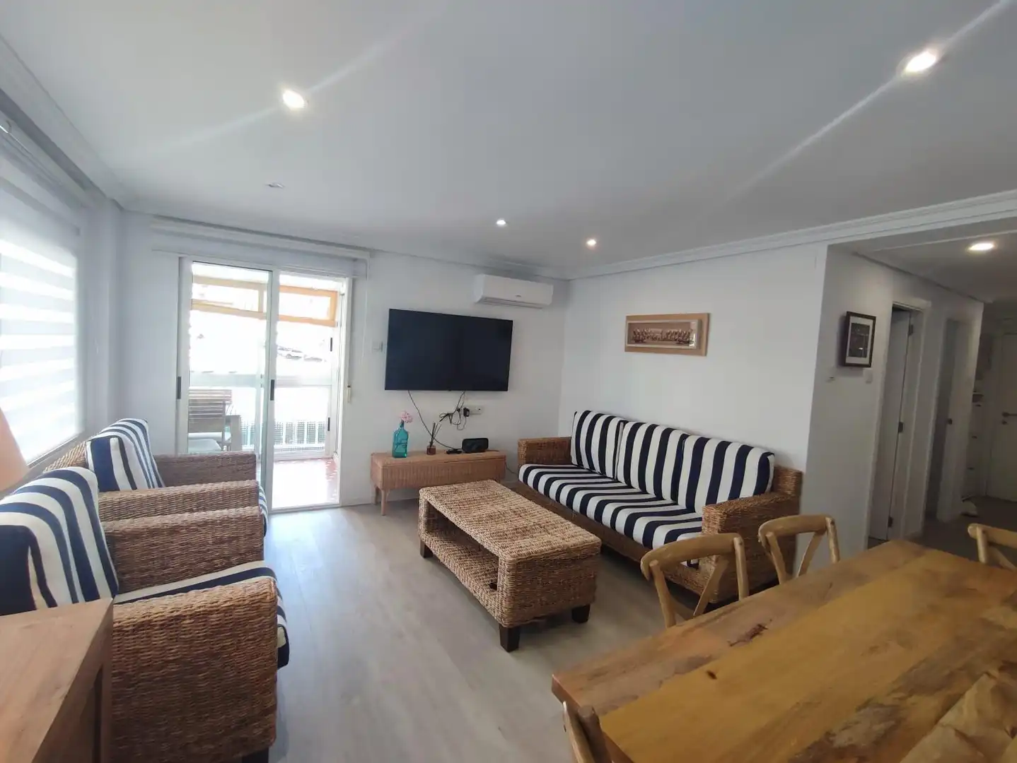 Sala d'estar de Pis en venda en Benicasim / Benicàssim amb Aire condicionat, Terrassa i Moblat
