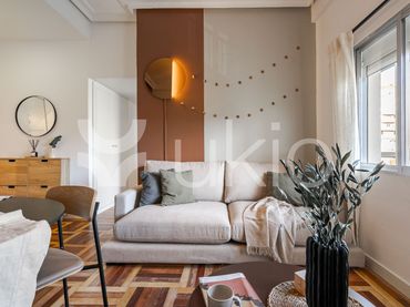Apartament amb balcó de lloguer a Calle de Víctor Andrés Belaunde
