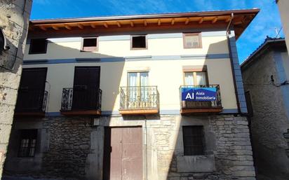 Vista exterior de Casa o xalet en venda en Urduña / Orduña