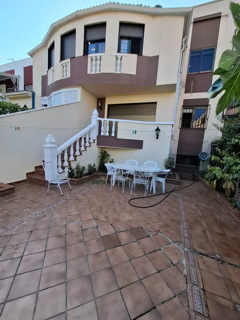 Terrassa de Casa adosada en venda en Villaviciosa de Odón amb Aire condicionat, Calefacció i Jardí privat