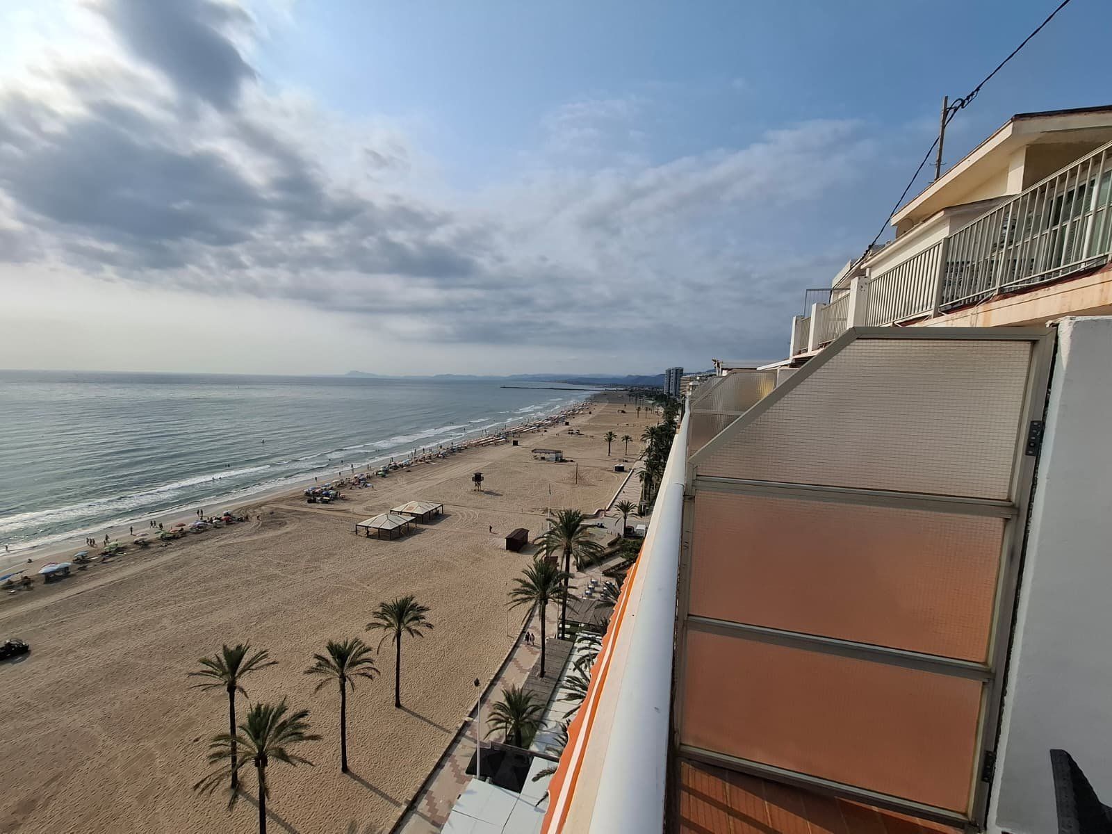 Vista exterior de Ático en venta en Cullera con Jardín privado, Parquet y Terraza