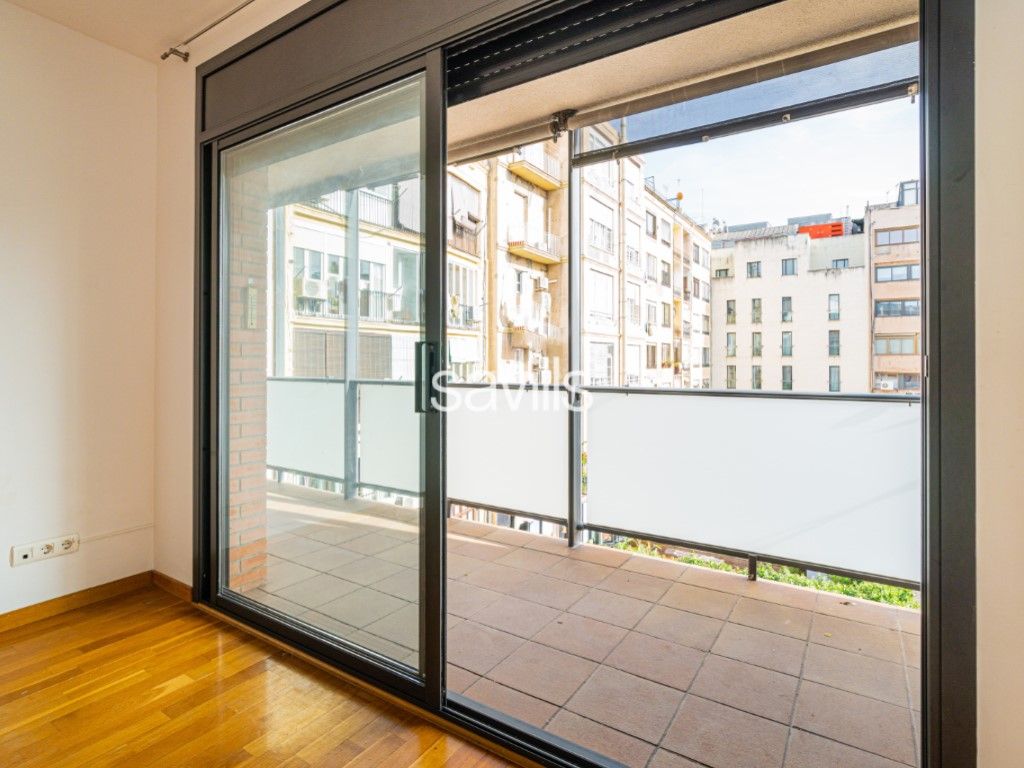 Vista exterior de Apartament en venda en  Barcelona Capital amb Terrassa