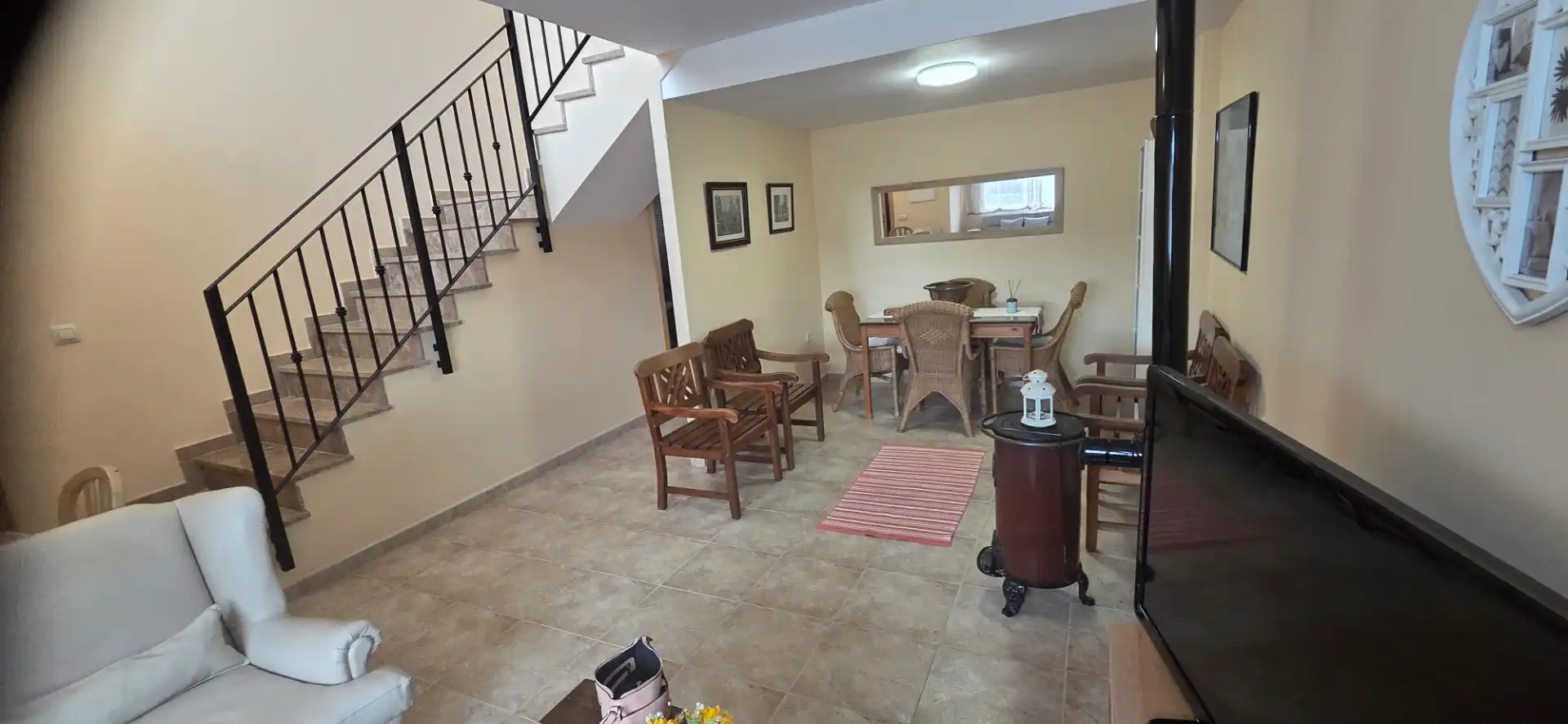 Sala de estar de Casa adosada en venta en Salinas con Amueblado, Horno y Lavadora