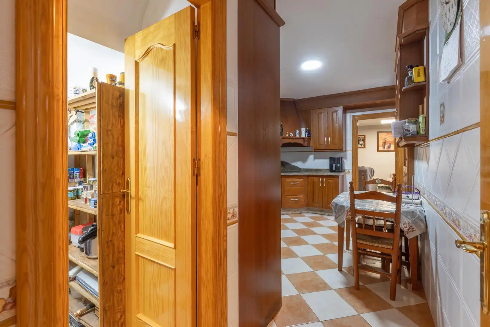 Terraced house with terrace for sale in Calle de Adrian López Iriarte, imagen 8