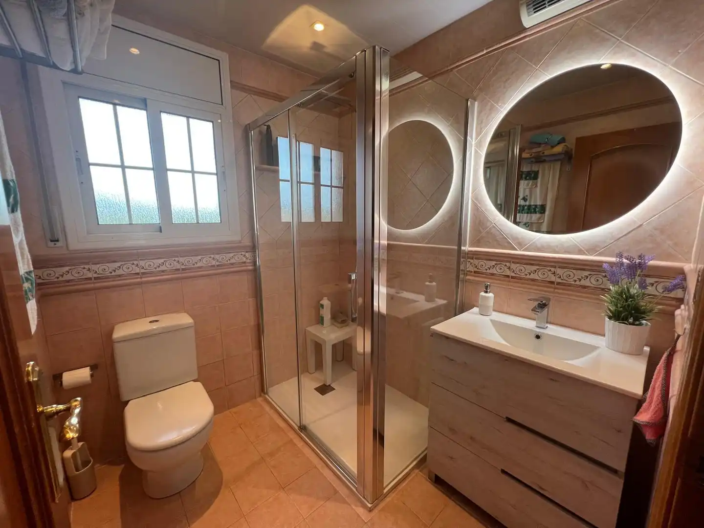 Bathroom of Houses for sale in Piera  with Air Conditioner, Heating and Private garden