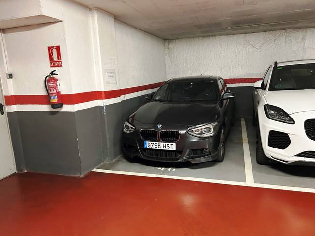 Garaje en Venta en EQUADOR en Barri de les Corts
