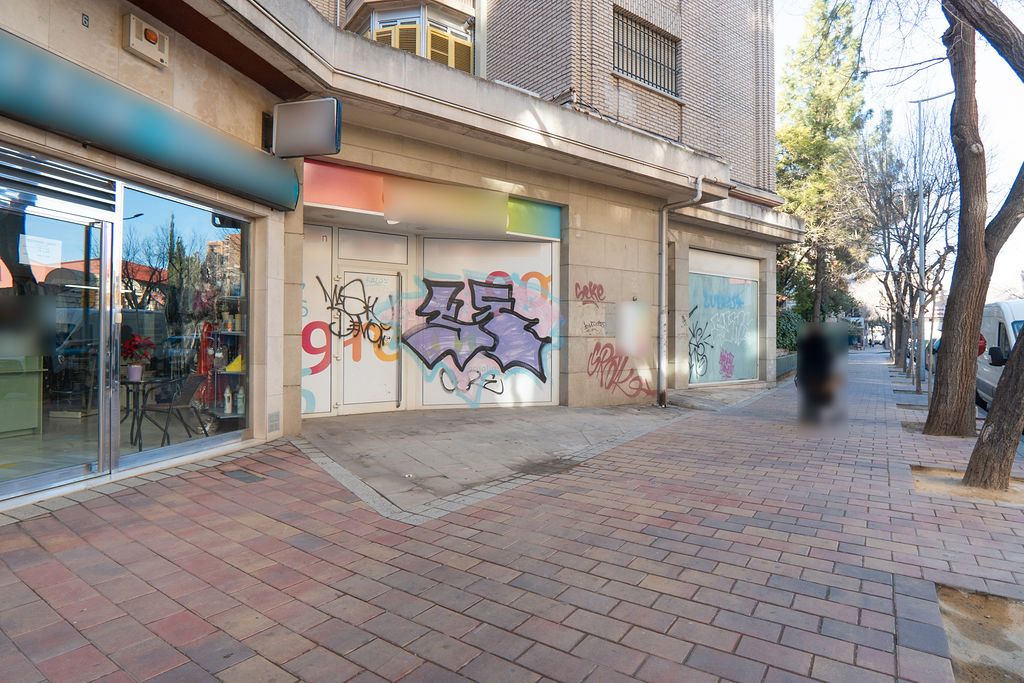 Premises for sale in  Murcia Capital