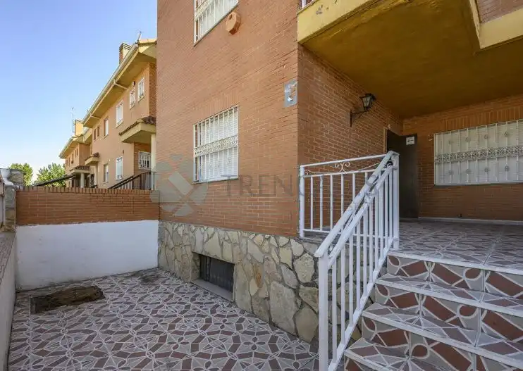 Casa a schiera in vendita a CM PONTONES DE LOS   SESEÑA (TOLEDO)