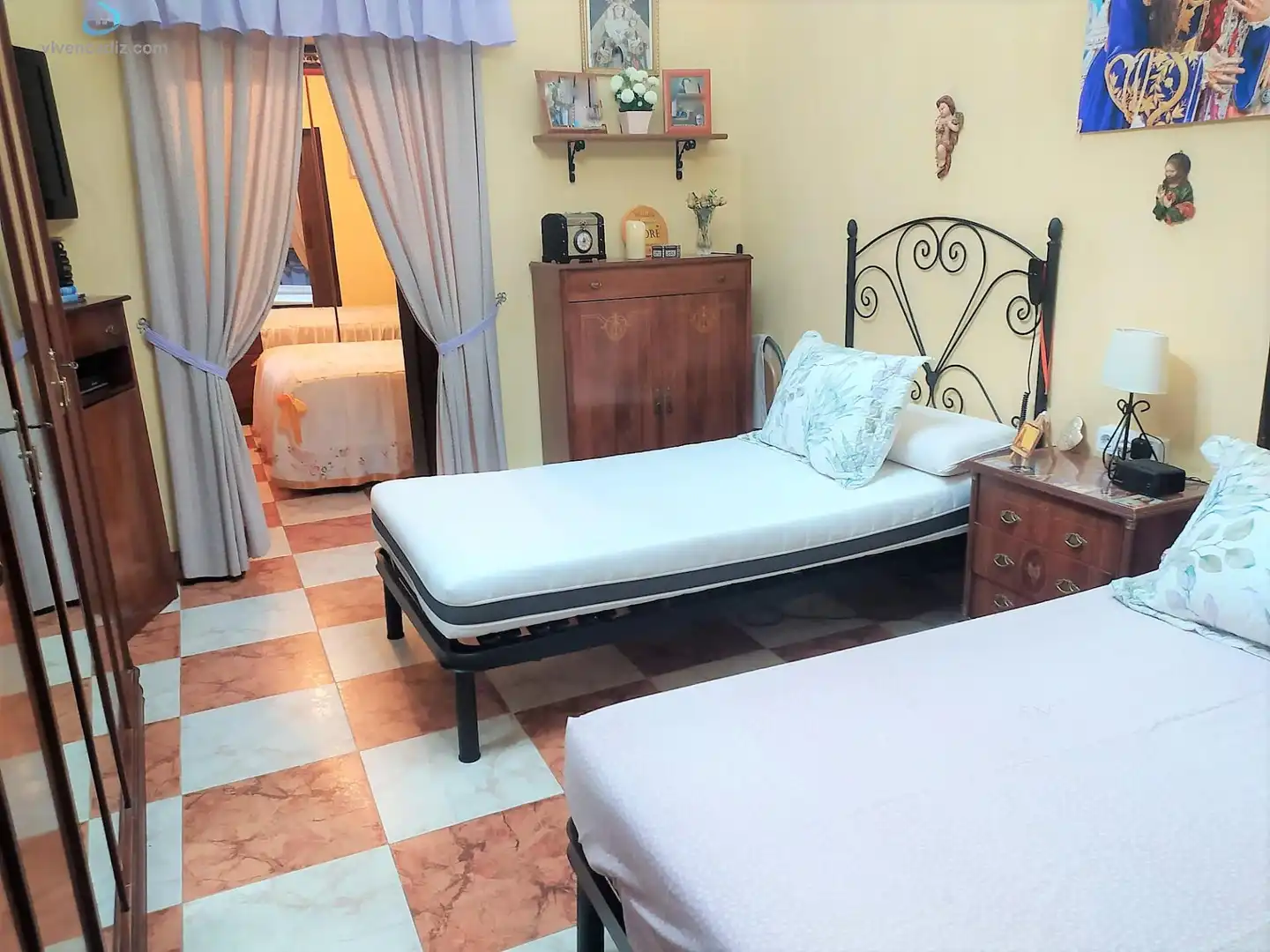 Bedroom of Houses for sale in Cádiz  with Air Conditioner, Terrace and Storage room