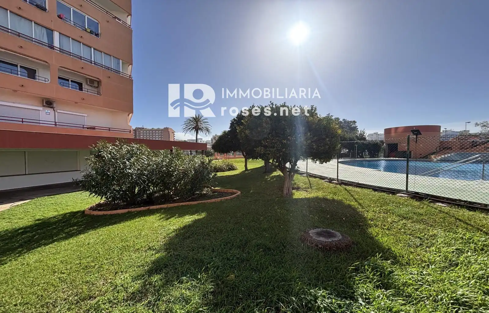 Studio avec piscine à vendre à ponnet, imagen 10