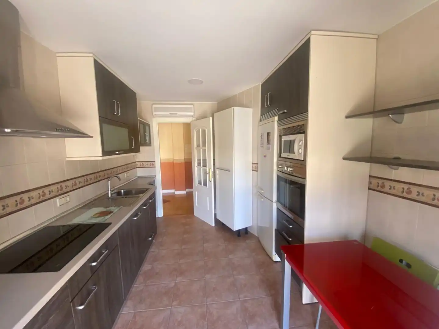 Cocina de Piso en venta en Valdepeñas con Aire acondicionado, Calefacción y Parquet