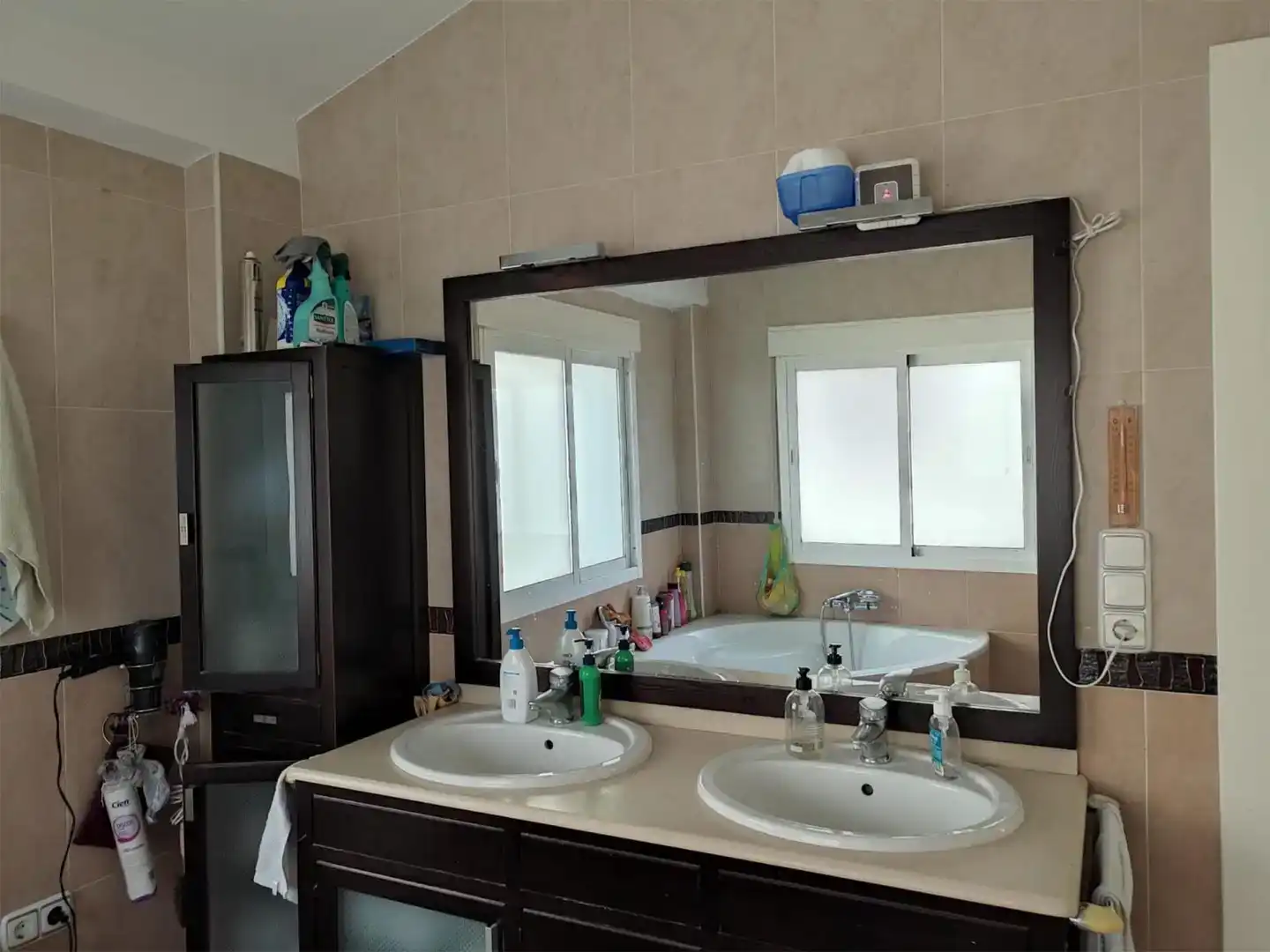 Baño de Casa o chalet en venta en Dúrcal con Aire acondicionado, Piscina y Balcón
