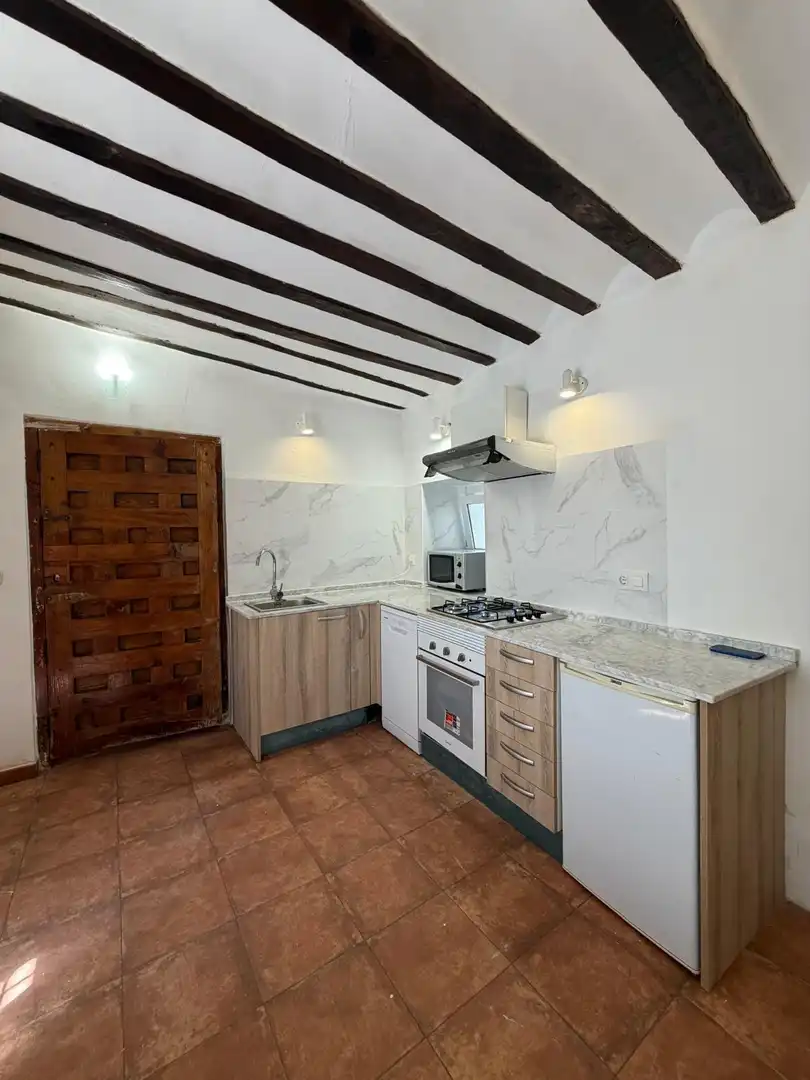 Cocina de Estudio de alquiler en Chinchón con Aire acondicionado, Calefacción y Amueblado