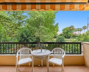 Terrassa de Pis en venda en Marbella amb Aire condicionat i Piscina