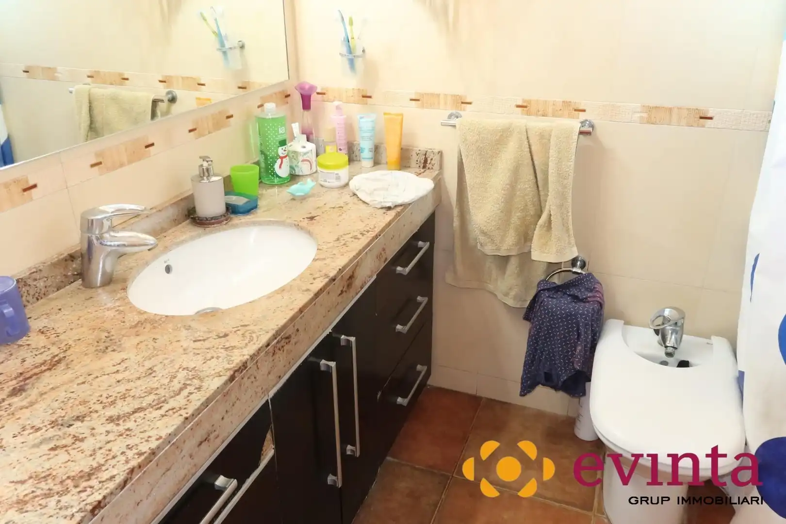 Bathroom of Houses for sale in Vallirana  with Heating, Private garden and Terrace