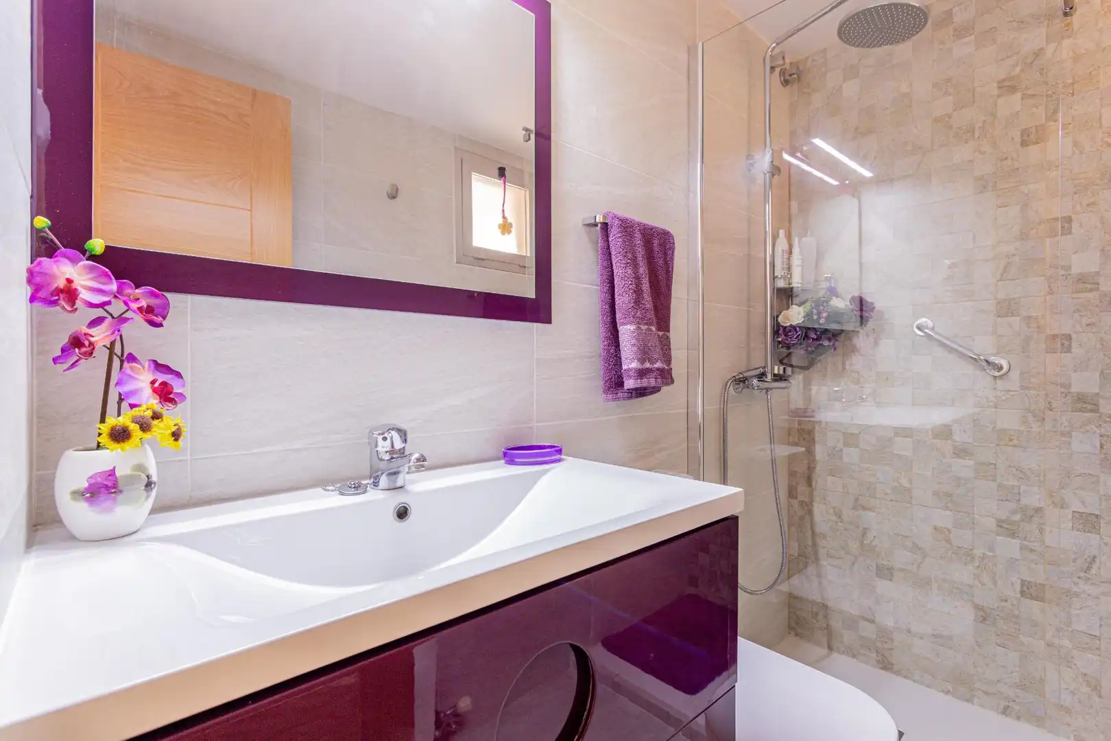 Baño de Casa adosada en venta en Tres Cantos con Calefacción, Jardín privado y Terraza