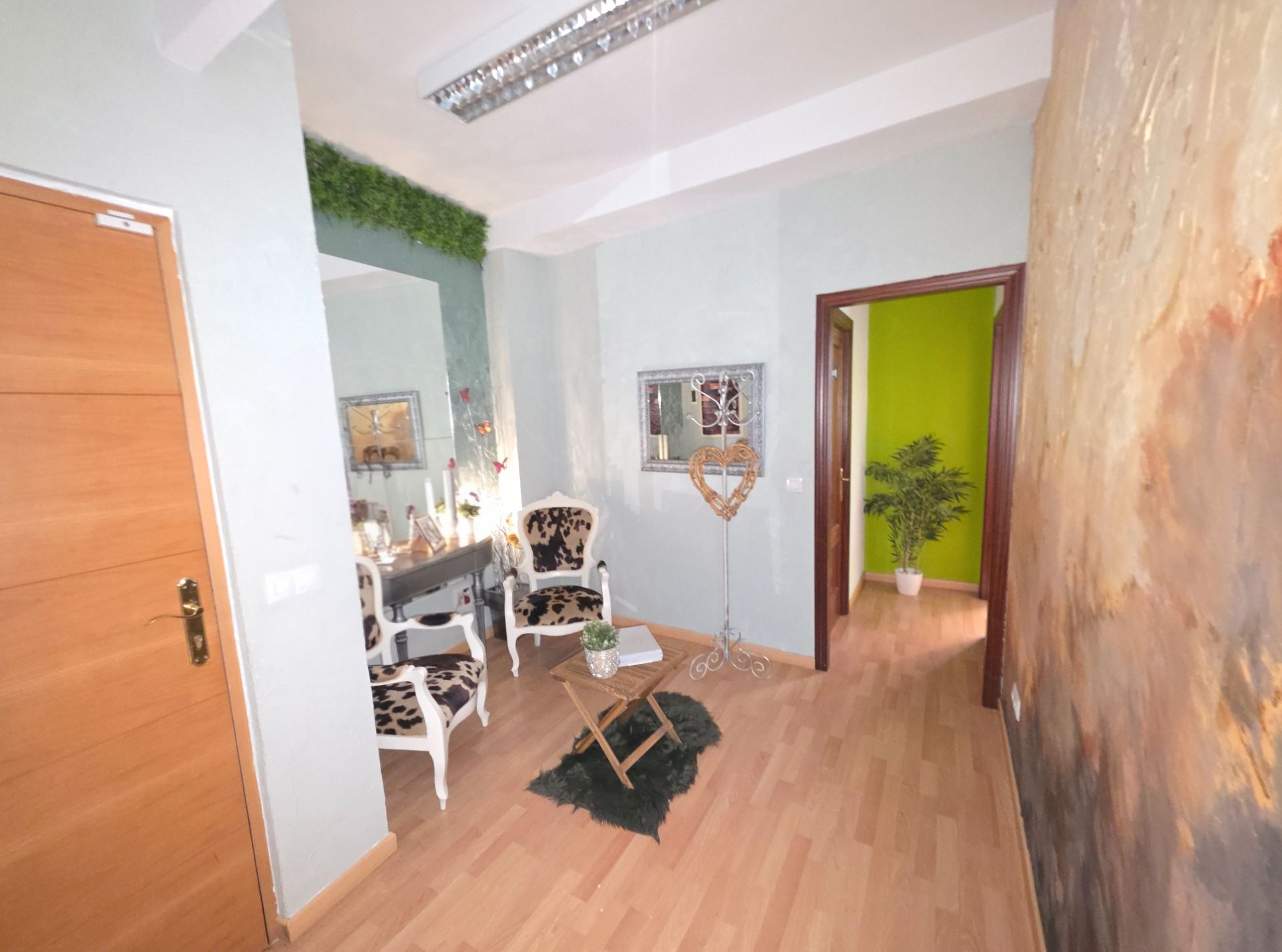 Office to rent in  Sevilla Capital  with Air Conditioner
