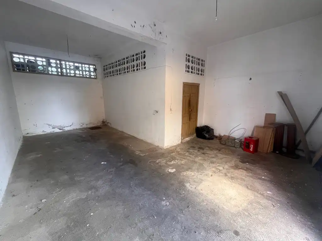 Garaje en venta en Rota