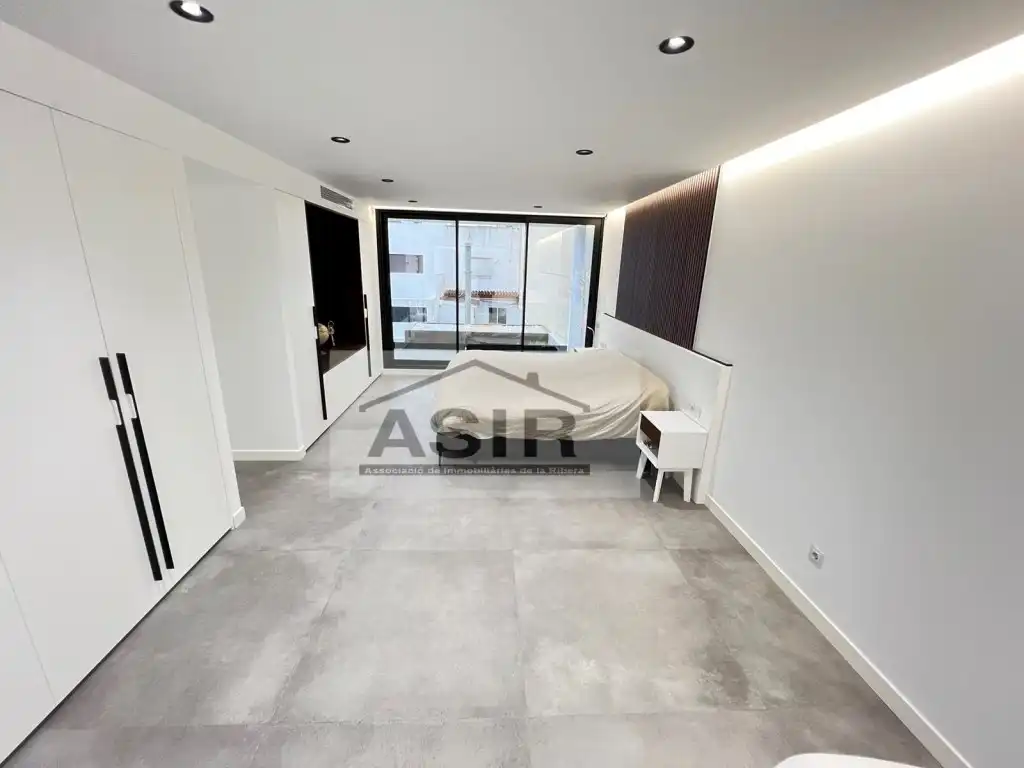Bedroom of Houses for sale in Algemesí  with Air Conditioner and Swimming Pool