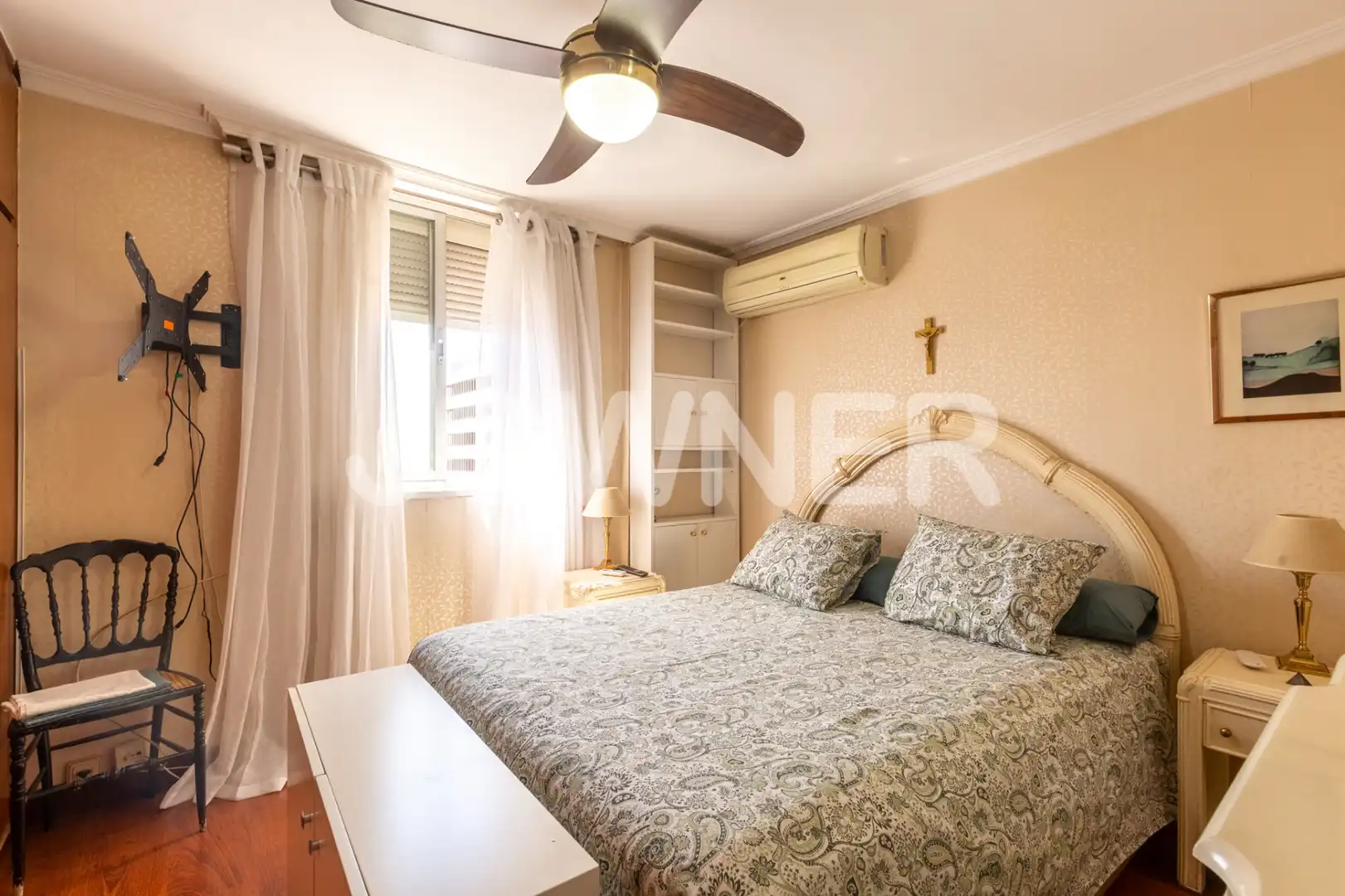 Bedroom of Flat for rent in Madrid  with Air Conditioner, Heating and Furnished