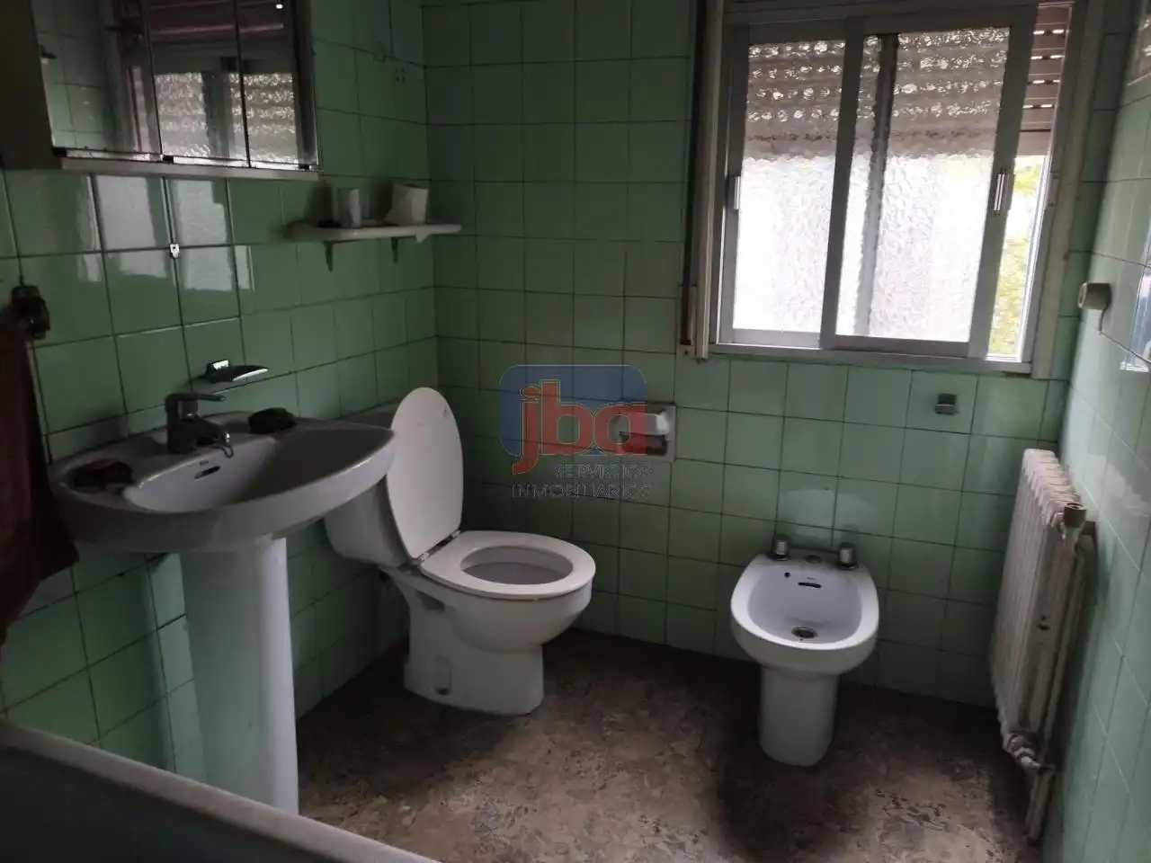 Bathroom of Houses for sale in Ourense Capital   with Heating, Private garden and Terrace