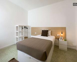 Bedroom of Flat to share in  Barcelona Capital  with Air Conditioner and Terrace