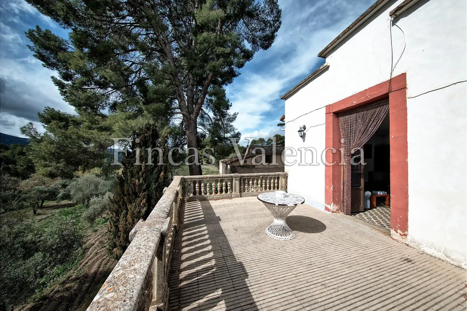 Jardín de Finca rústica en venta en Alcoy / Alcoi con Terraza, Trastero y Piscina