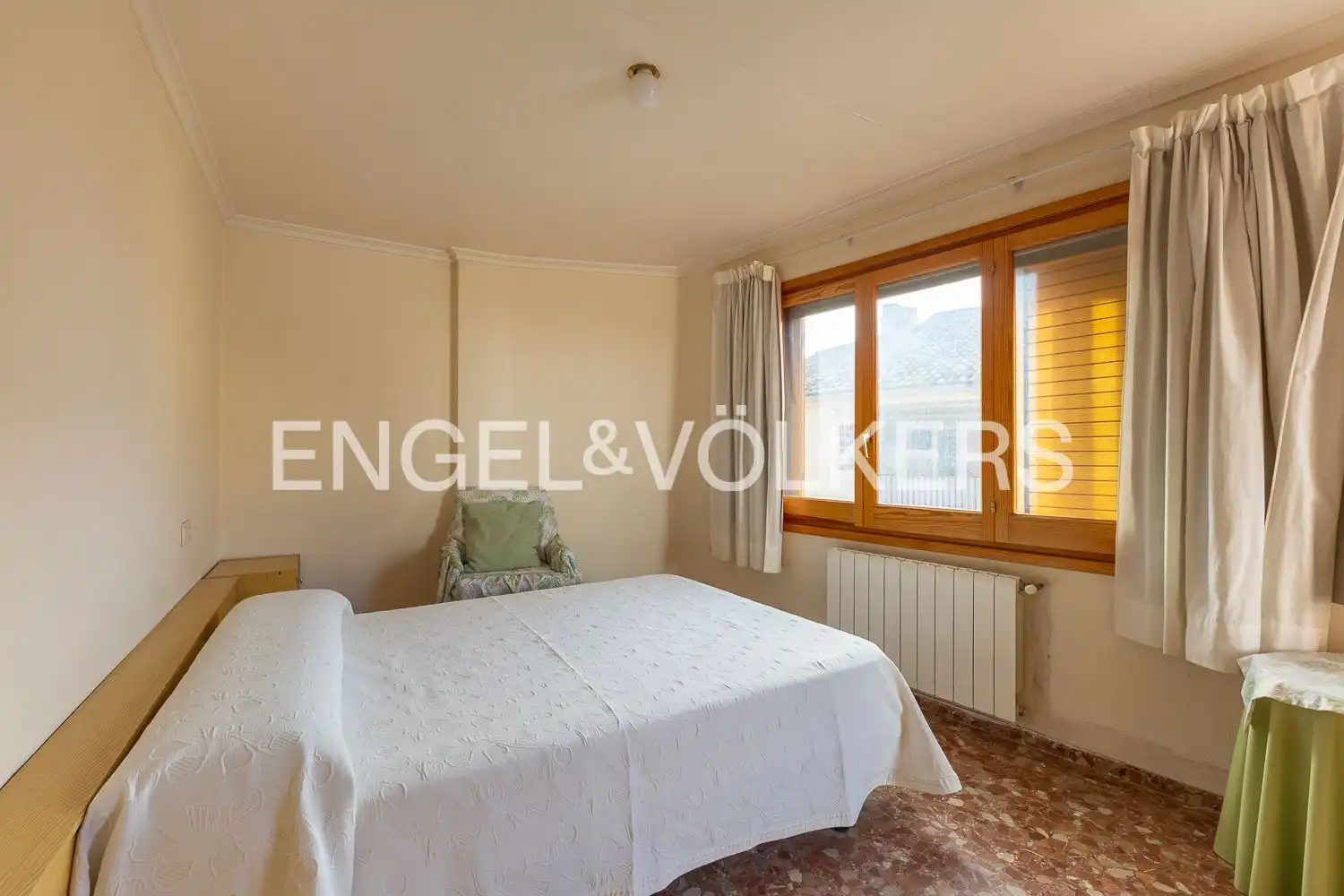 Habitación de Casa o chalet en venta en Náquera con Aire acondicionado, Calefacción y Jardín privado