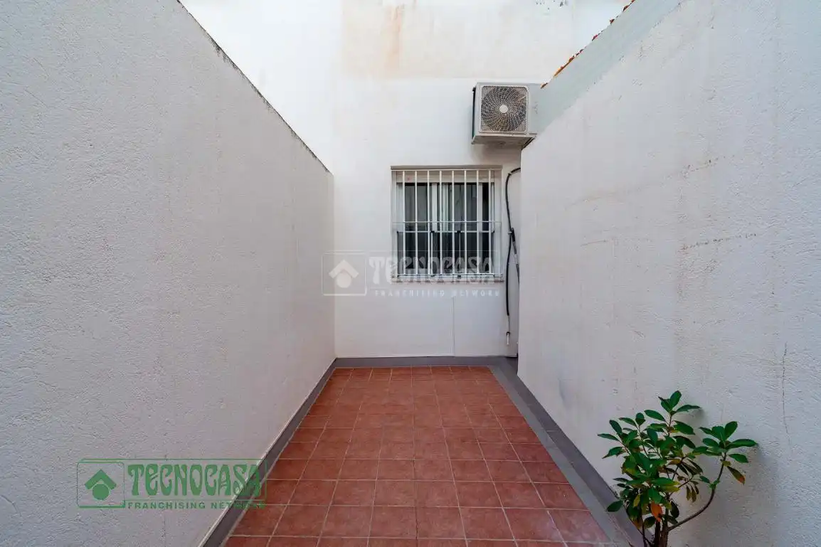 Piso en venta en Roquetas de Mar con Aire acondicionado, Calefacción y Amueblado