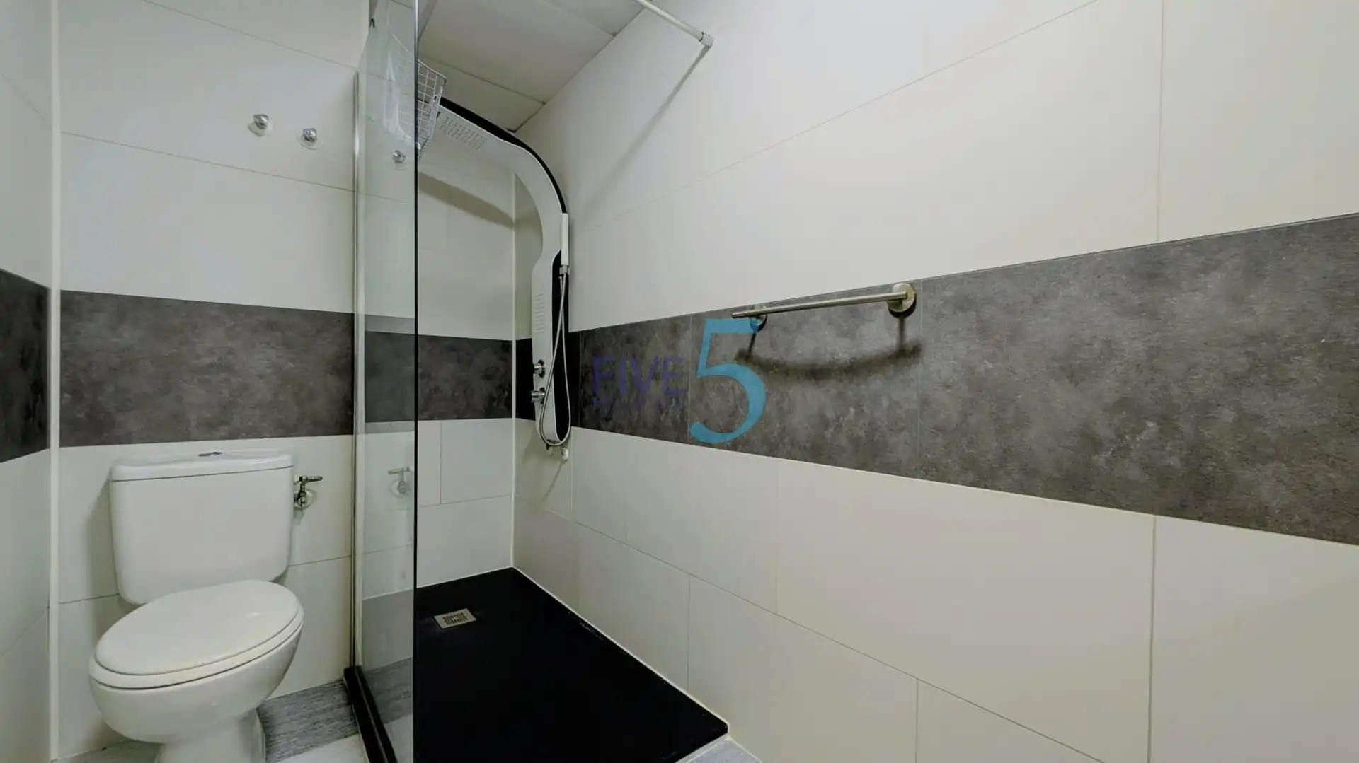 Bathroom of Detached homes for sale in Orihuela  with Air Conditioner, Terrace and Storage room