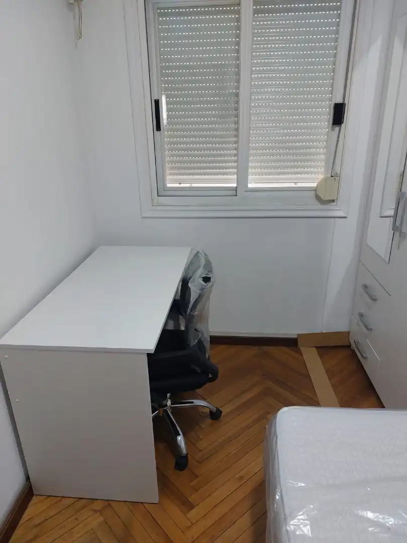Bedroom of Flat for rent in Santiago de Compostela   with Heating, Furnished and Oven
