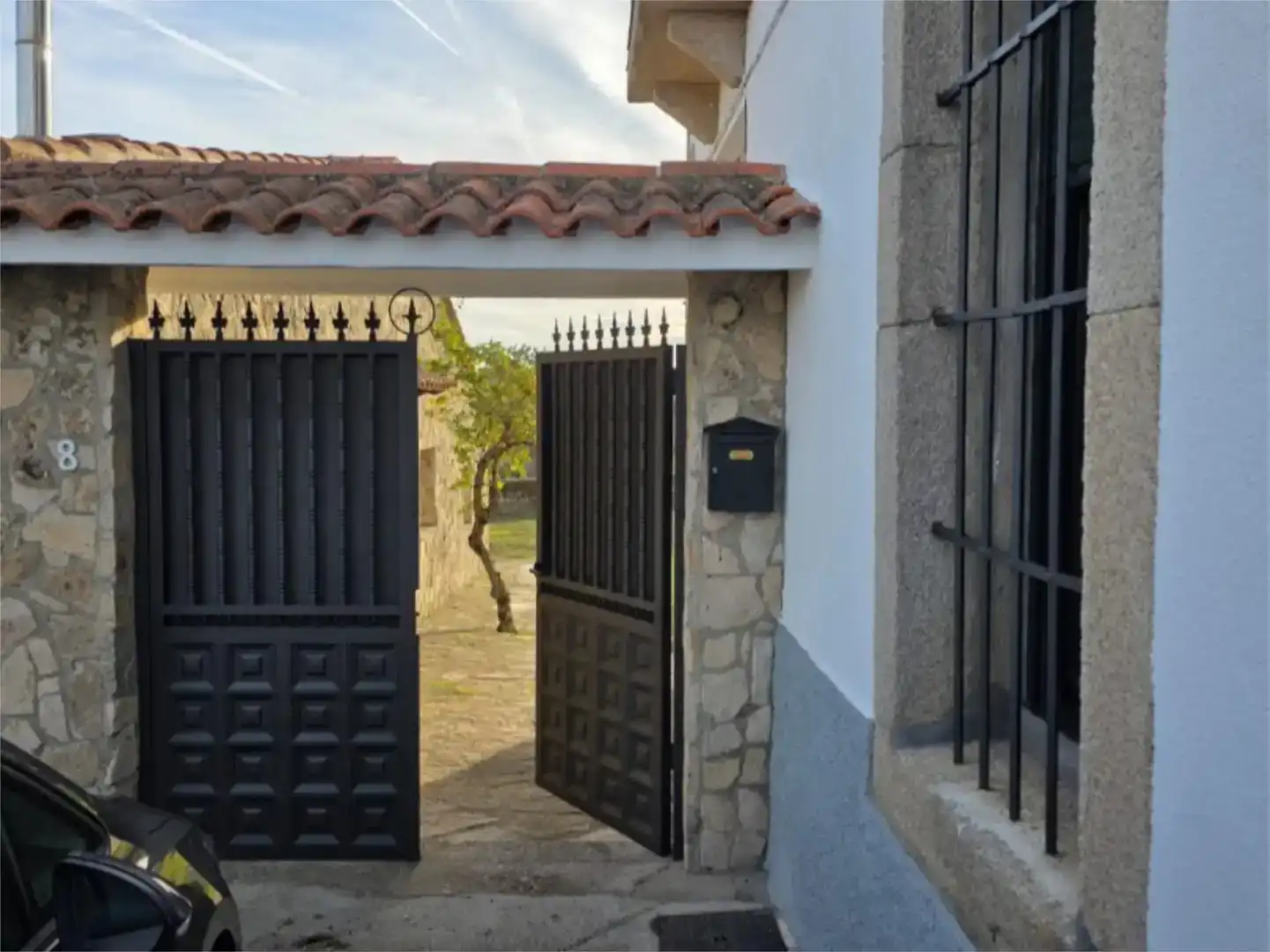 Vista exterior de Casa o xalet en venda en Bermillo de Sayago amb Jardí privat