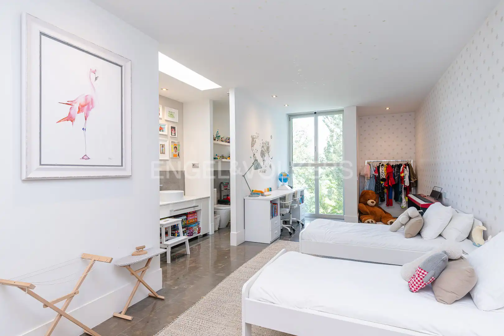 Habitación de Casa o chalet en venta en Boadilla del Monte con Aire acondicionado, Calefacción y Jardín privado