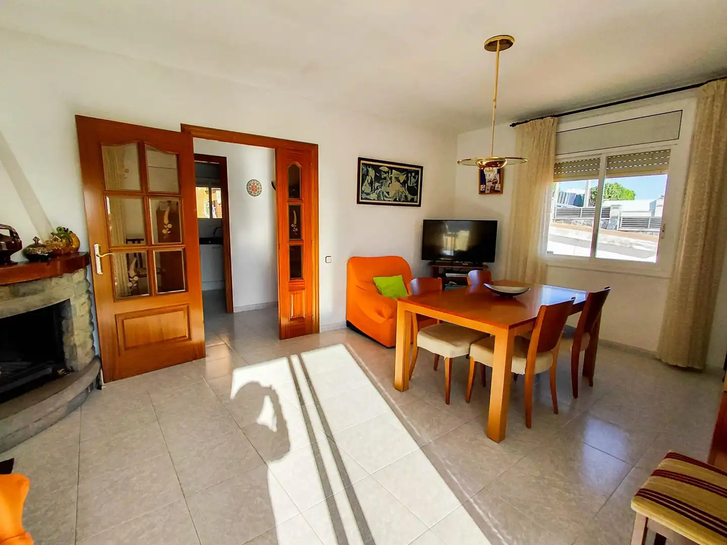 Vista exterior de Casa o chalet en venta en Els Hostalets de Pierola con Aire acondicionado, Jardín privado y Terraza