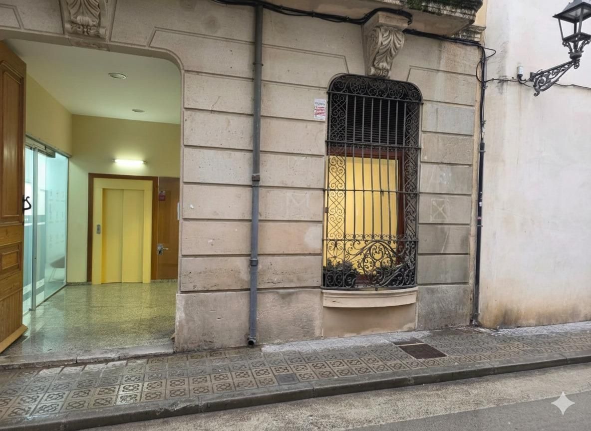 Premises to rent in Centre