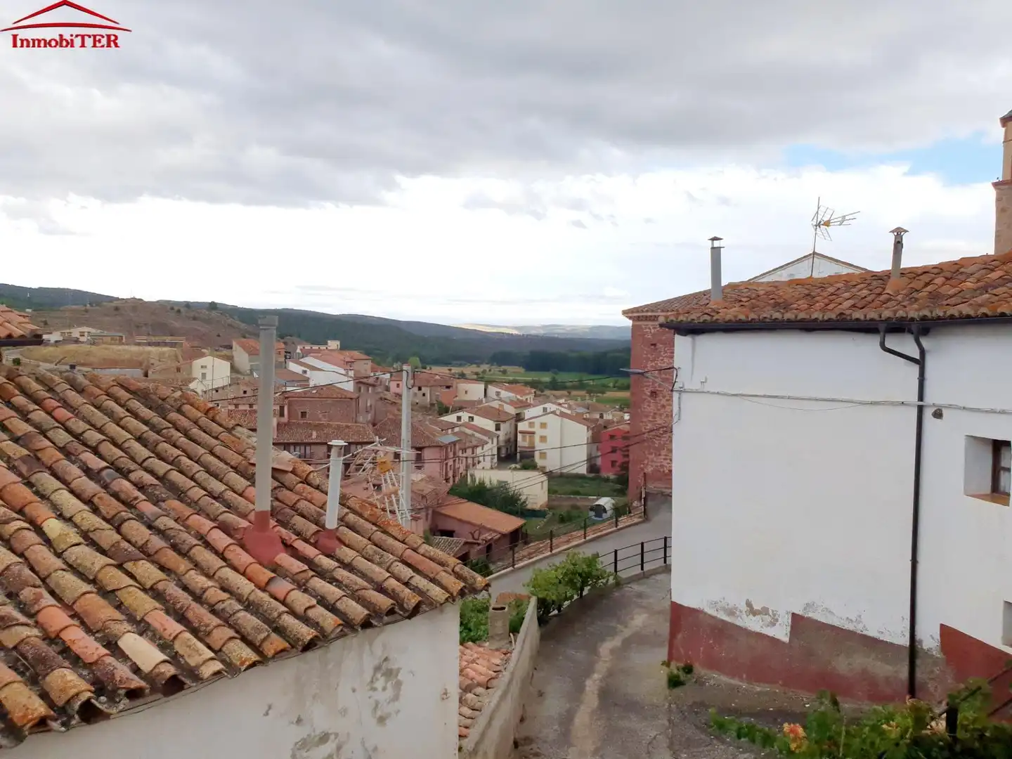 Casa amb terrassa en venda a Torres de Albarracín, imagen 2
