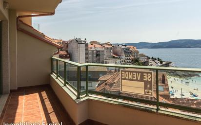 Außenansicht von Wohnungen zum verkauf in Sanxenxo mit Terrasse und Balkon