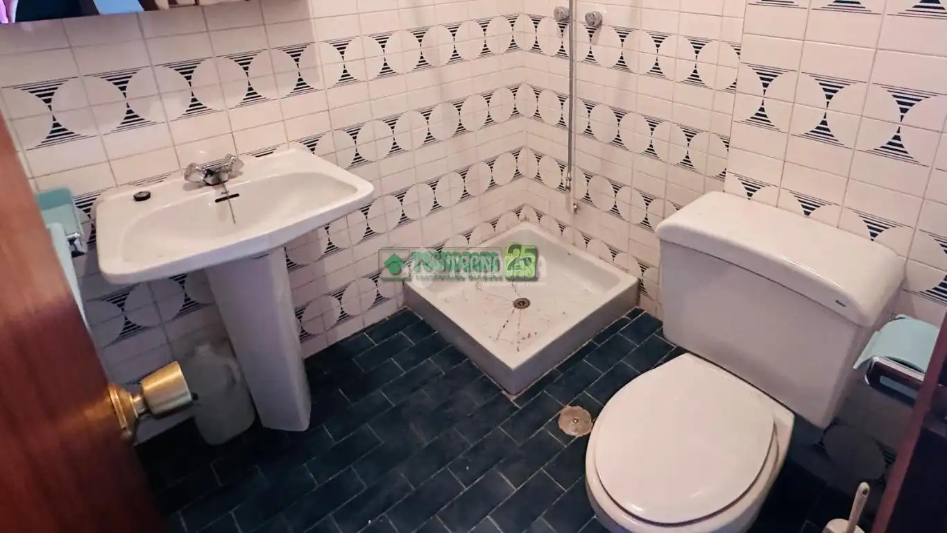 Bathroom of Flat for sale in Cabañas de la Sagra  with Heating