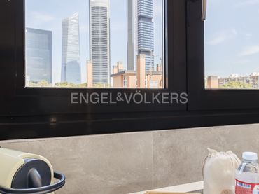 Apartament amb ascensor de lloguer a Tetuán