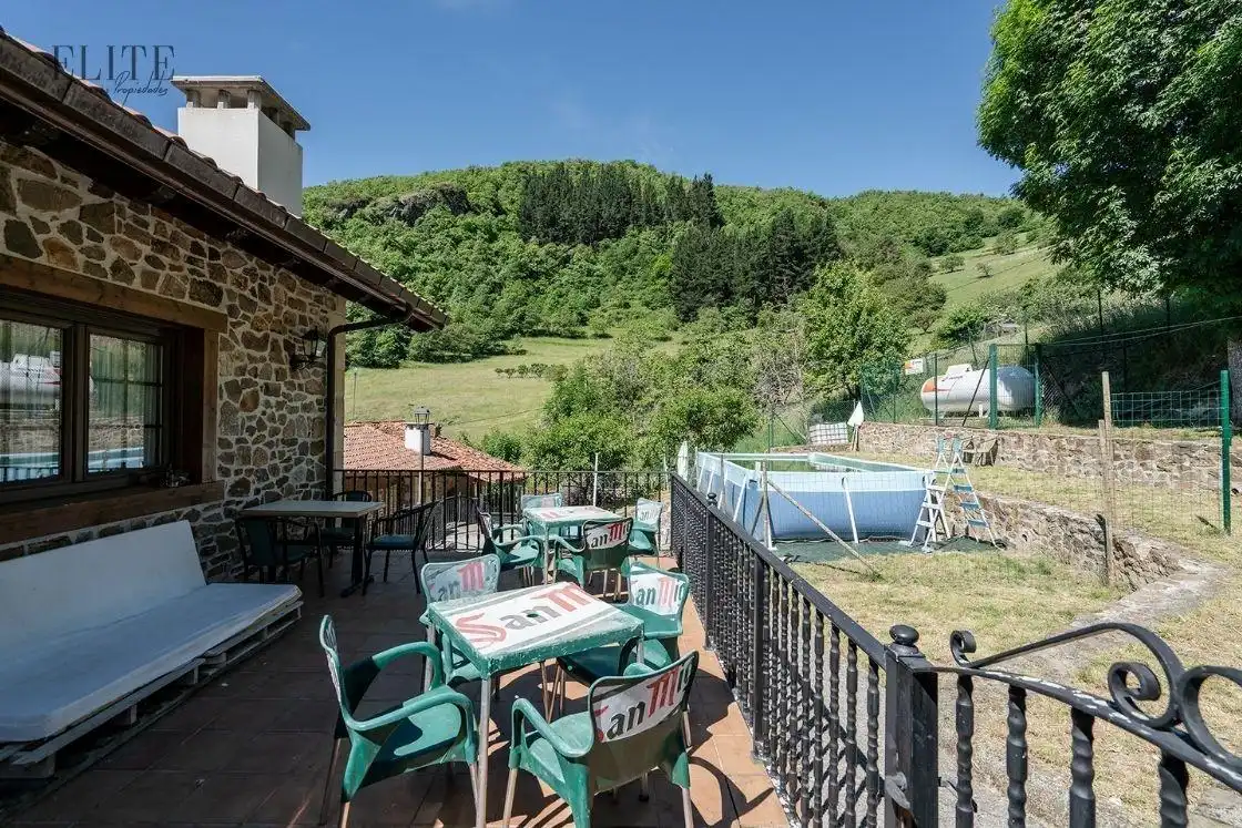 Houses for sale in Vega de Liébana  with Heating, Private garden and Terrace