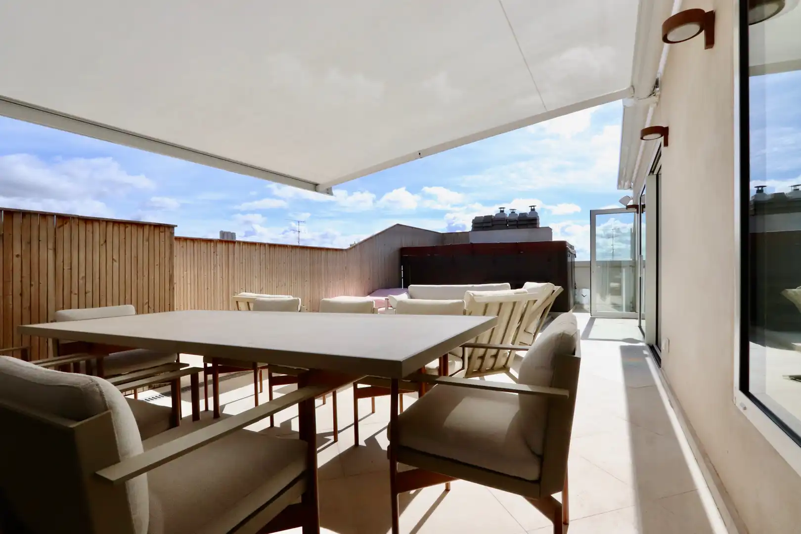 Terrace of Attic for sale in Madrid  with Air Conditioner, Heating and Parquet flooring