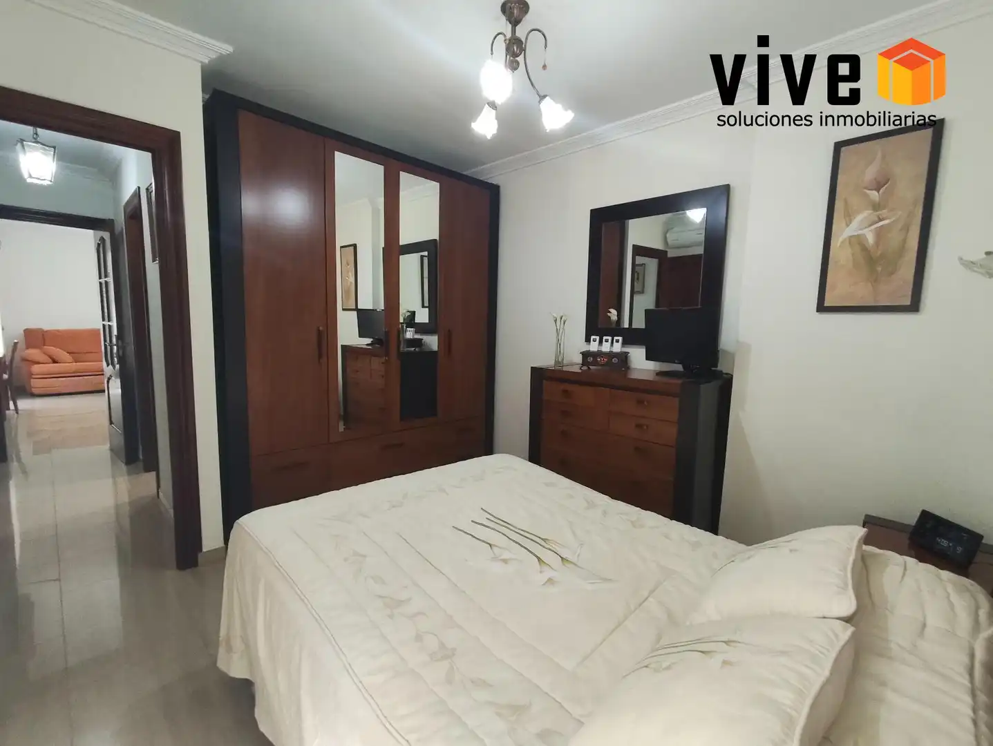 Bedroom of Flat for sale in Sevilla  with Air Conditioner