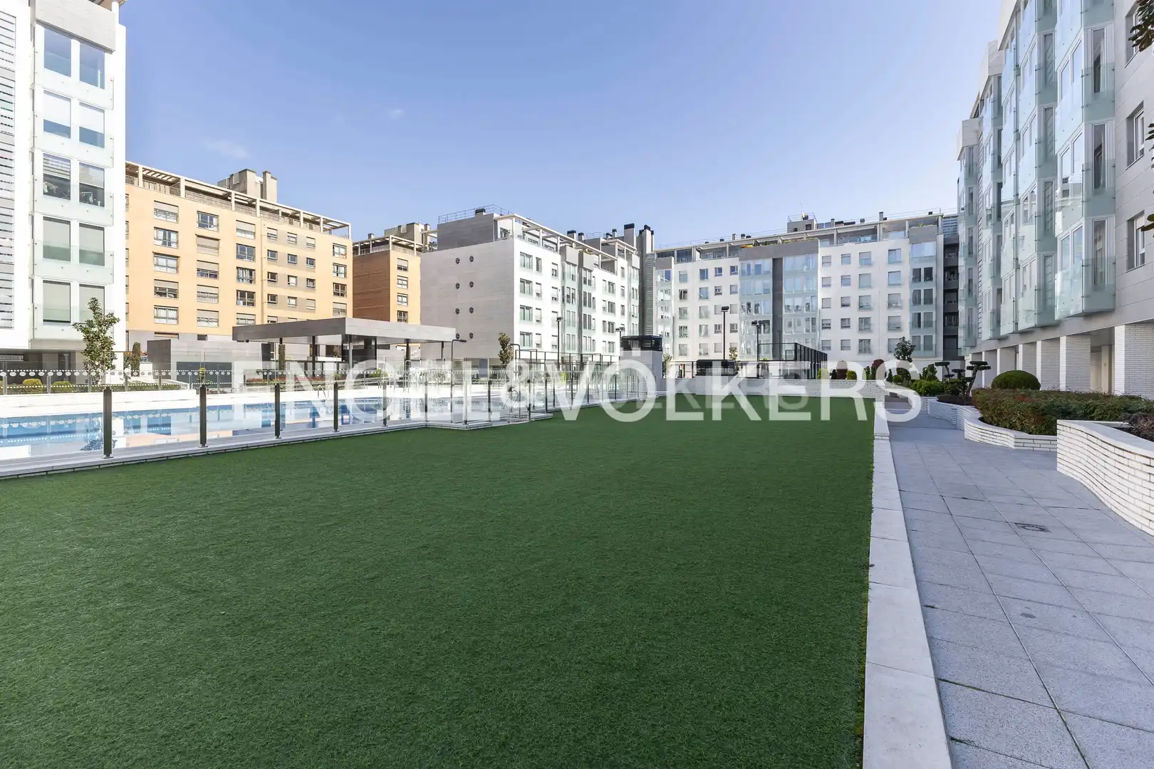 Terraza de Piso en venta en Madrid con Aire acondicionado, Calefacción y Piscina