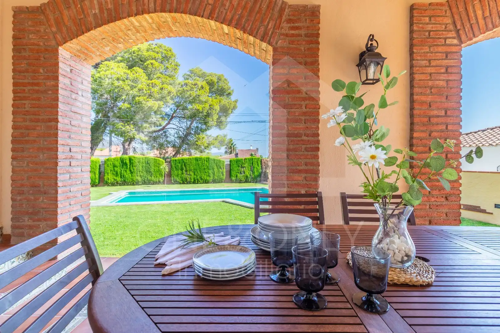 Jardí de Casa o xalet en venda en Mont-roig del Camp amb Aire condicionat, Calefacció i Jardí privat