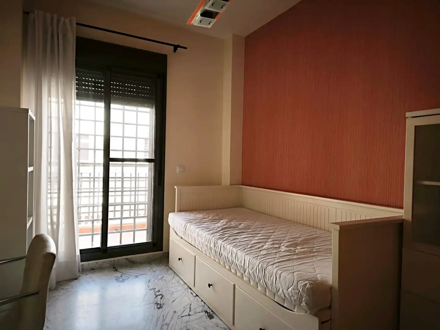 Habitación de Casa o chalet en venta en Vélez-Málaga con Aire acondicionado, Terraza y Amueblado